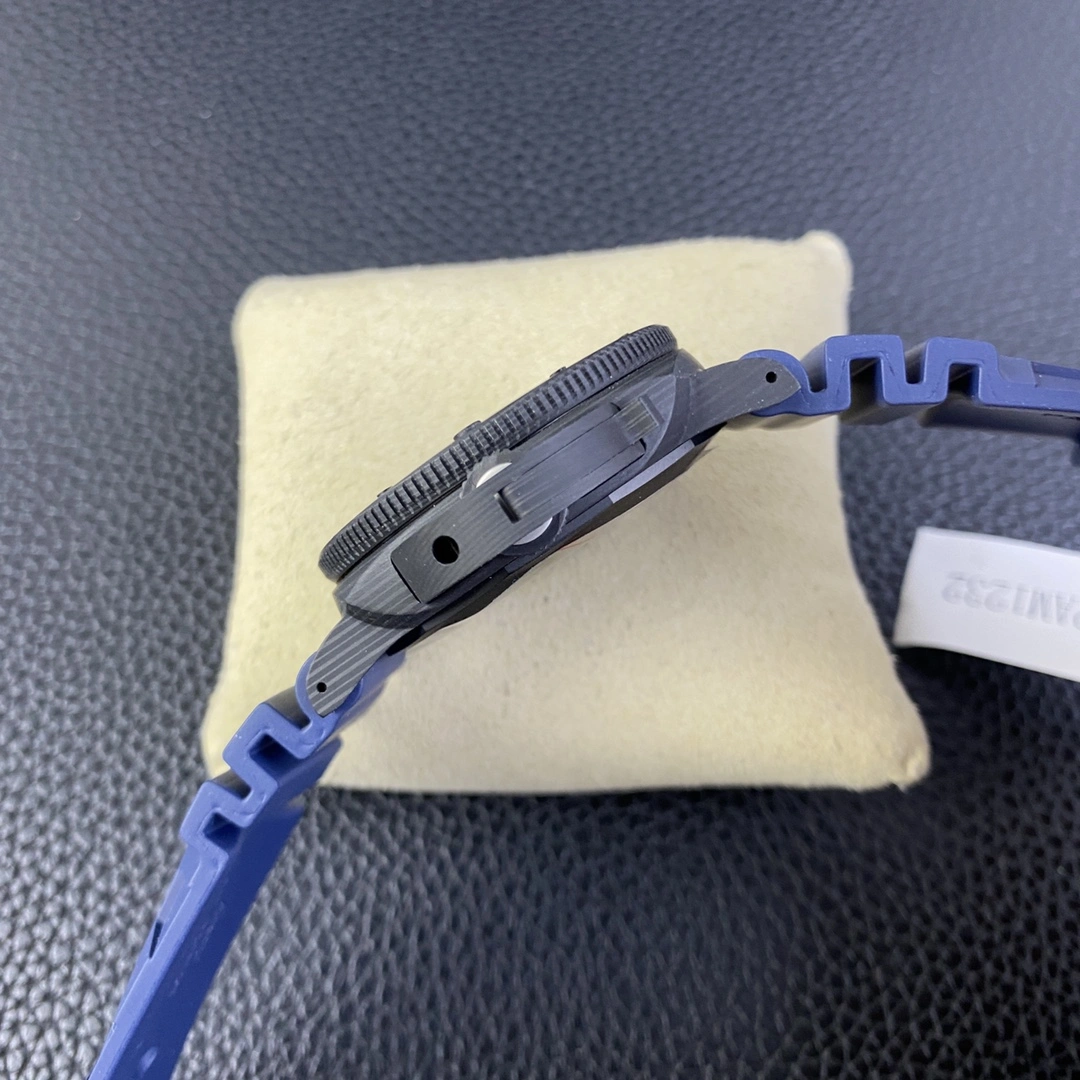 CBD Factory Panerai Submersible Carbotech 44mm Blue Dial (PAM01232) 1:1 Super Clone – DDP.9000 Movement Soft 387